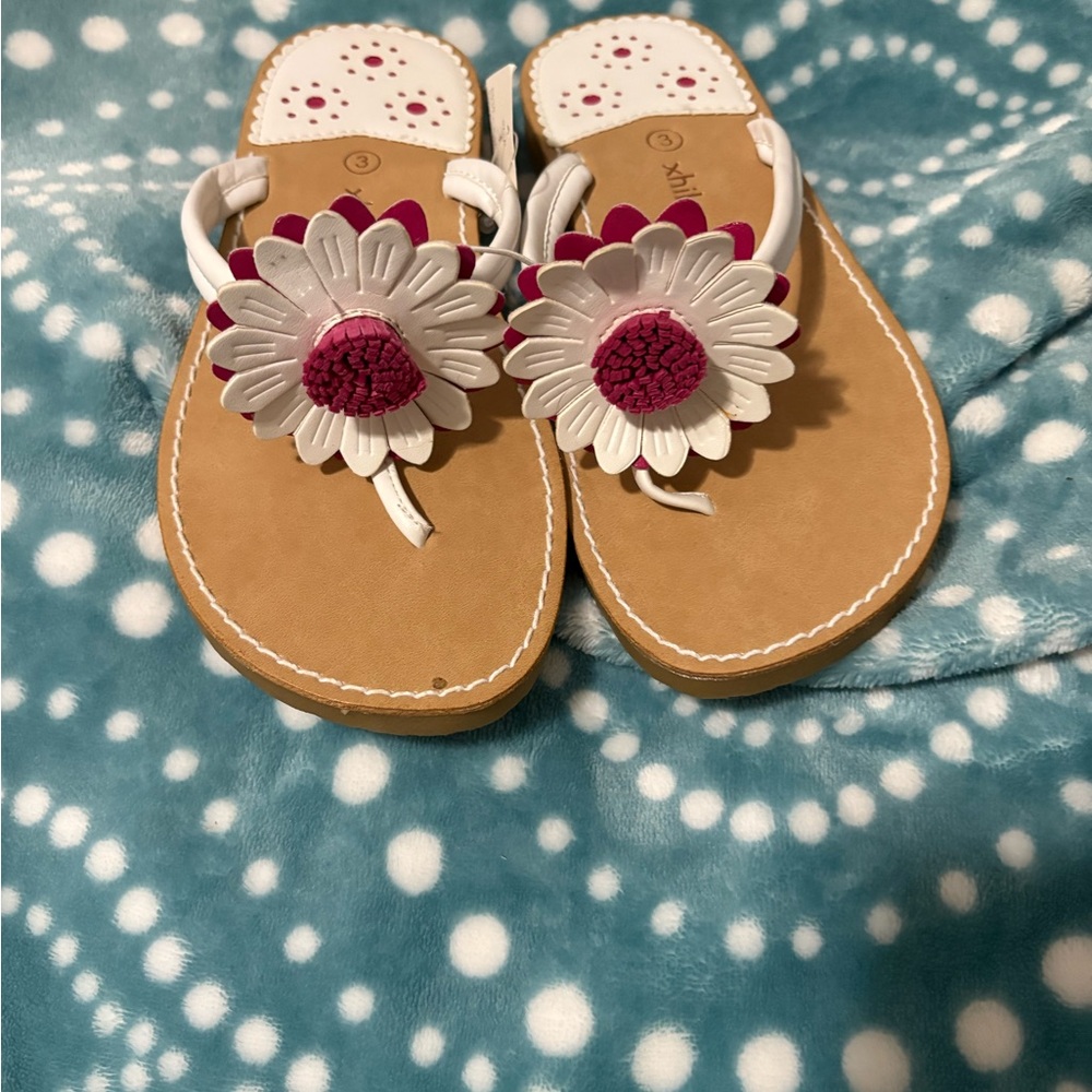 Kids Floral Sandals with Pink and White Accents